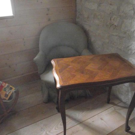 La Tourelle D'Aiglepierre Apartment ภายนอก รูปภาพ